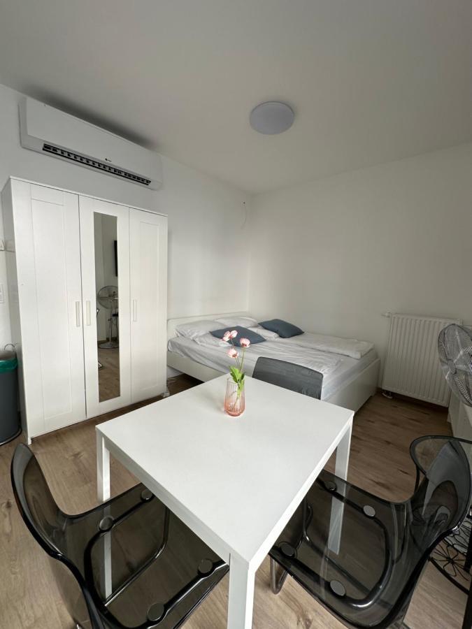 Lejlighed A 212, In The Heart Of Budapest